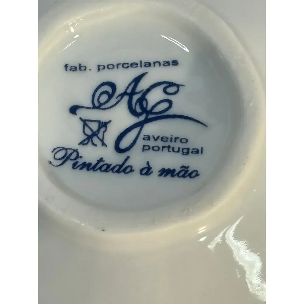 Delicate Hand Painted Footed Demitasse Gold Floral Aveiro Portugal Espresso Cup